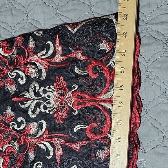 Reba long sleeve embroidered sheer‎ blouse size medium nwt - Picture 6 of 12